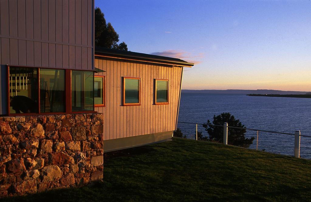 Wheelhouse Apartments Strahan Δωμάτιο φωτογραφία