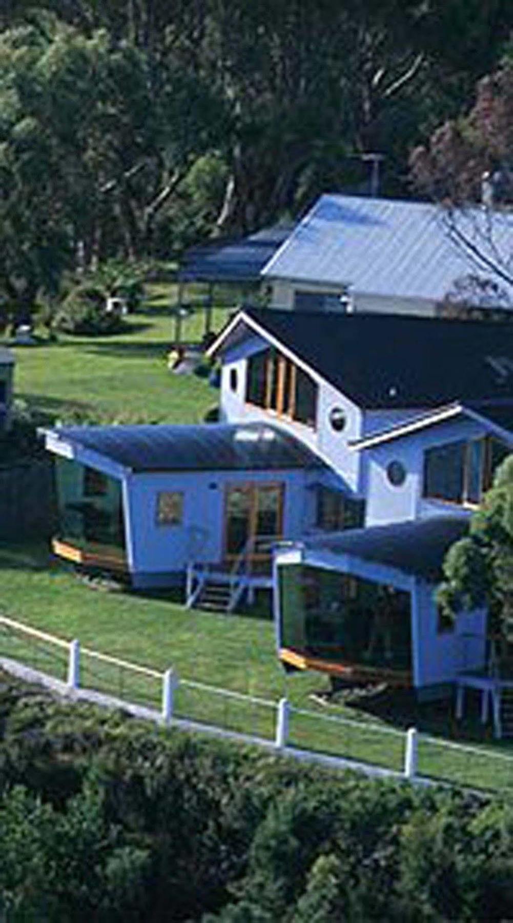 Wheelhouse Apartments Strahan Εξωτερικό φωτογραφία
