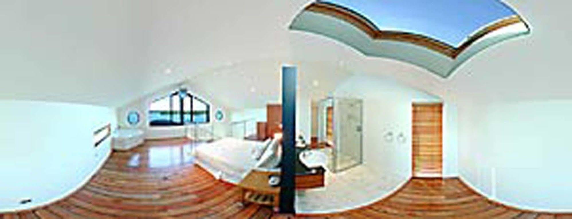 Wheelhouse Apartments Strahan Εξωτερικό φωτογραφία
