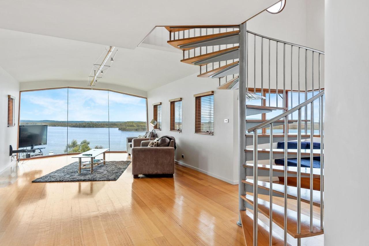 Wheelhouse Apartments Strahan Εξωτερικό φωτογραφία